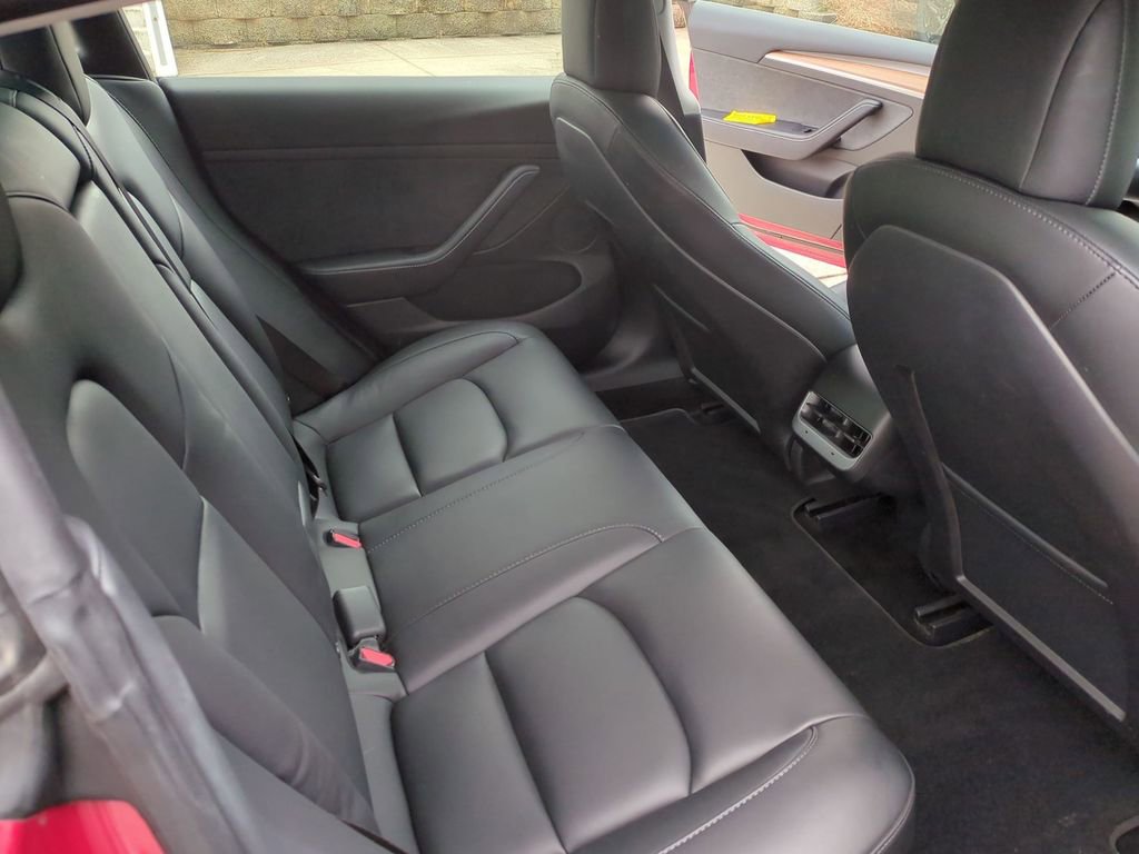 Used 2022 Tesla Model 3 image 24