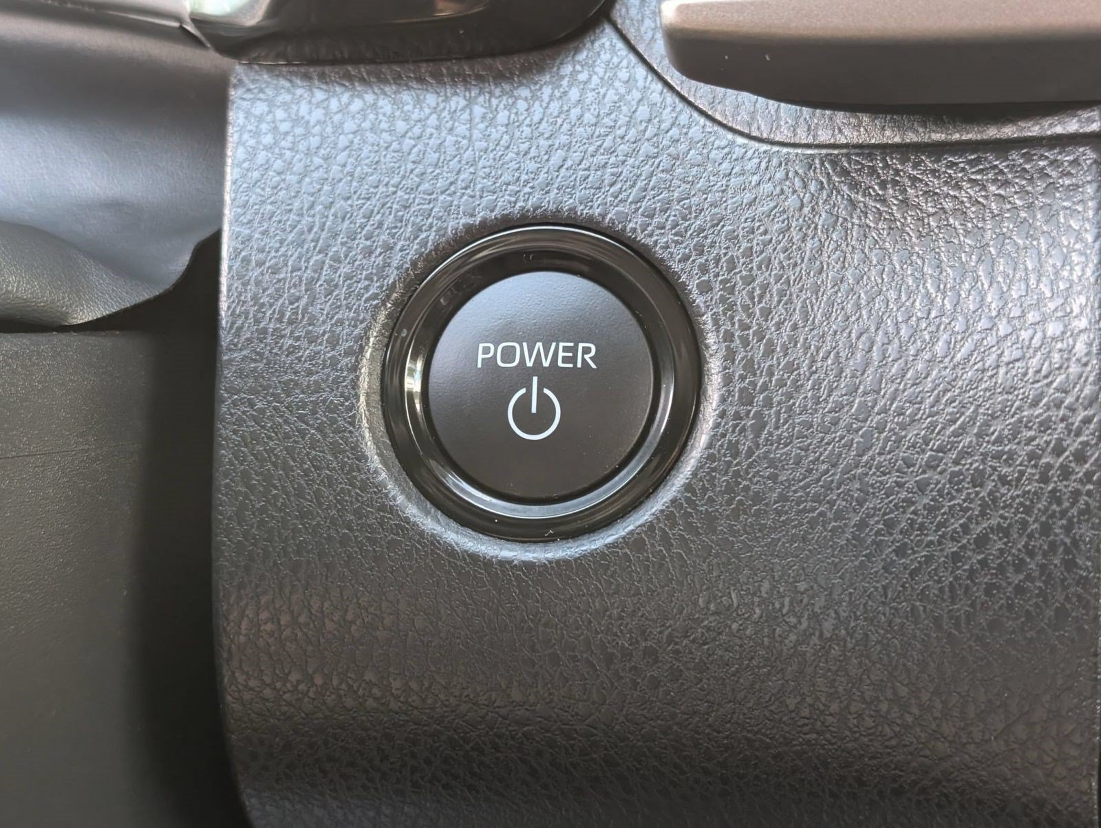 Used 2026 Toyota Camry XLE FWD image 16