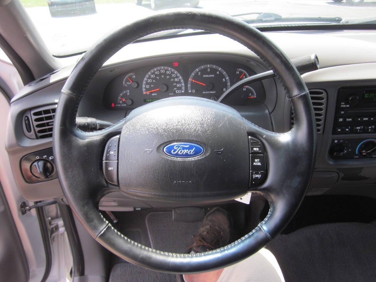 Used 2003 Ford F150 XLT RWD image 22