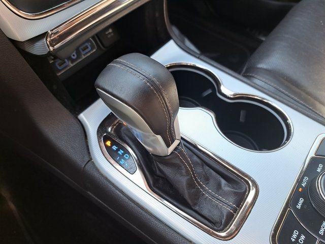 Used 2018 Jeep Grand Cherokee Summit image 17