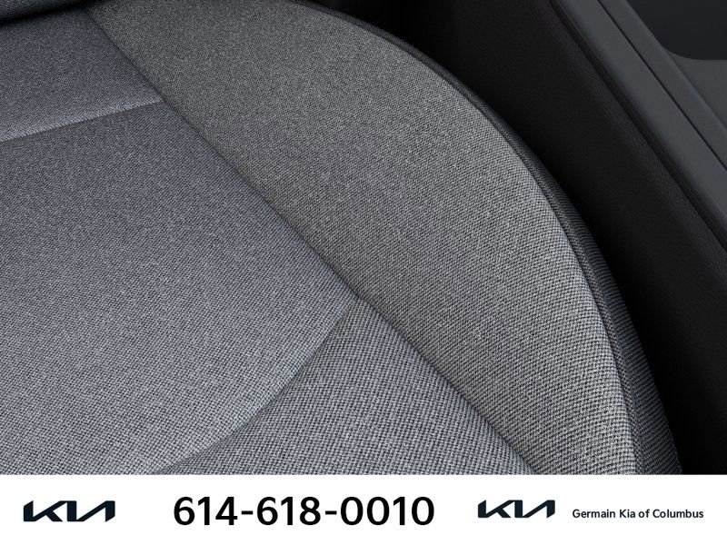 New 2026 Kia K4 LXS image 27