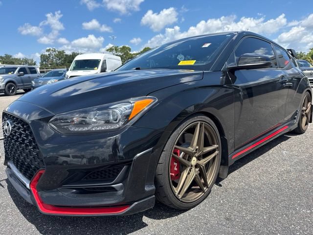 Used 2020 Hyundai Veloster N w/ Performance Package FWD image 2