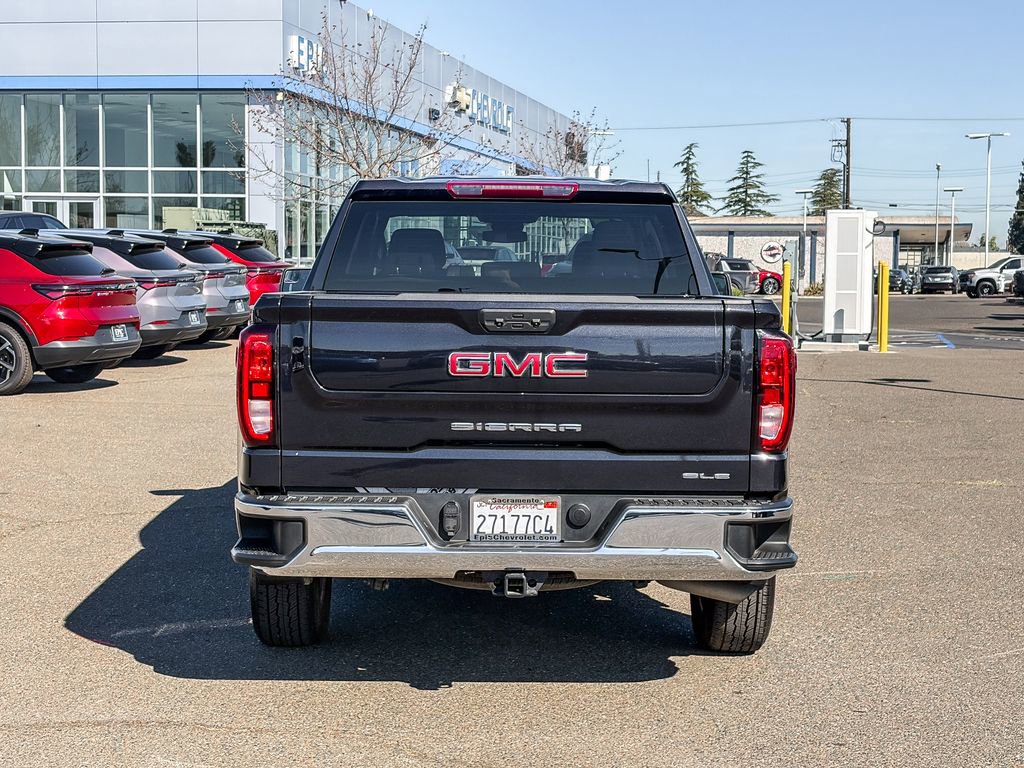 Used 2024 GMC Sierra 1500 SLE image 3