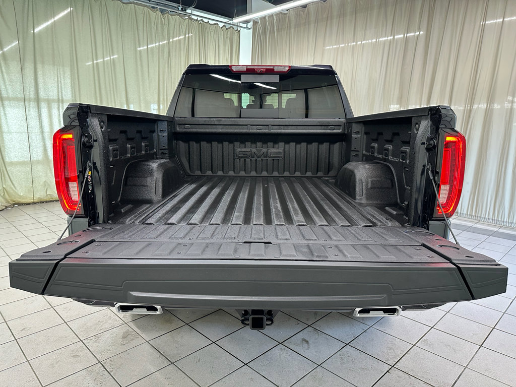 New 2026 GMC Sierra 1500 AT4 w/ Technology Package image 14