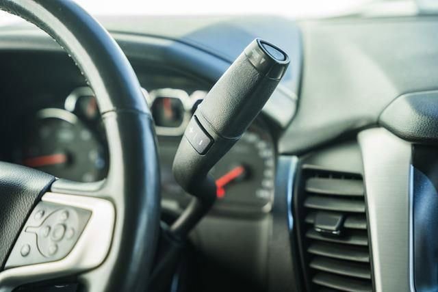 Used 2016 GMC Yukon SLT w/ Open Road Package image 27