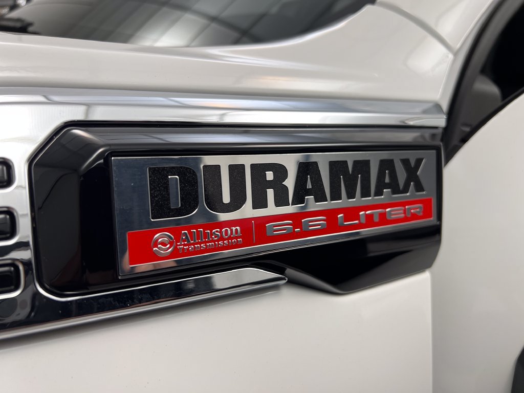 Used 2025 GMC Sierra 2500 SLT AWD/4WD image 11