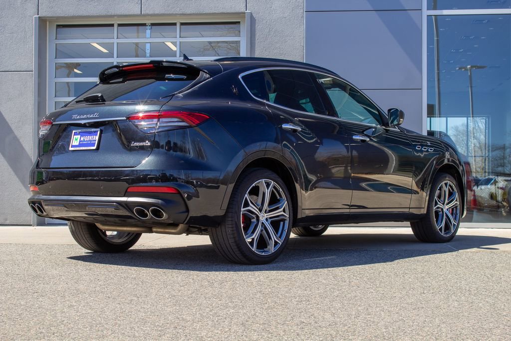 Used 2022 Maserati Levante Modena S AWD/4WD image 10
