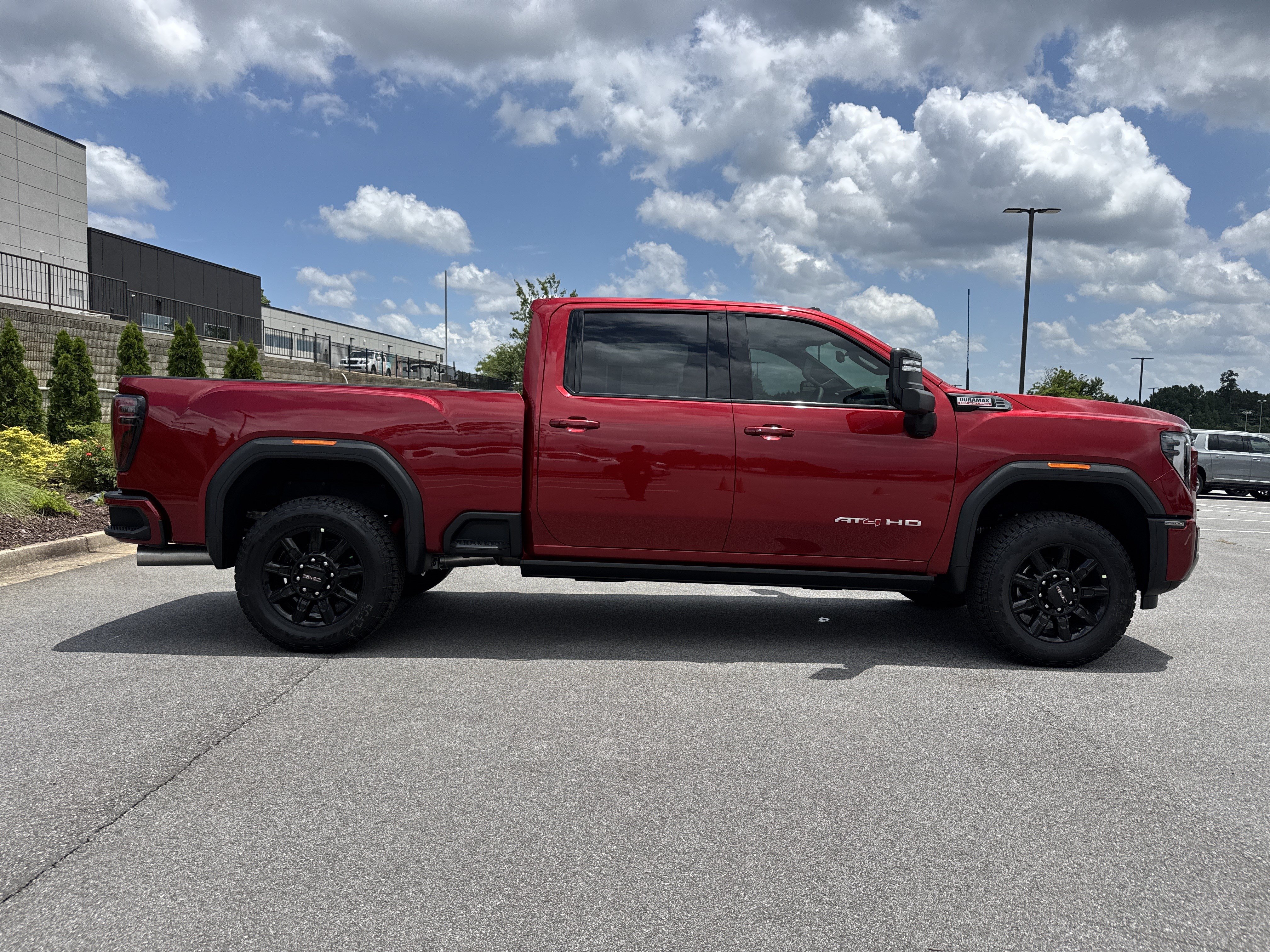 New 2026 GMC Sierra 2500 AT4 w/ AT4 Premium Plus Package AWD/4WD image 11