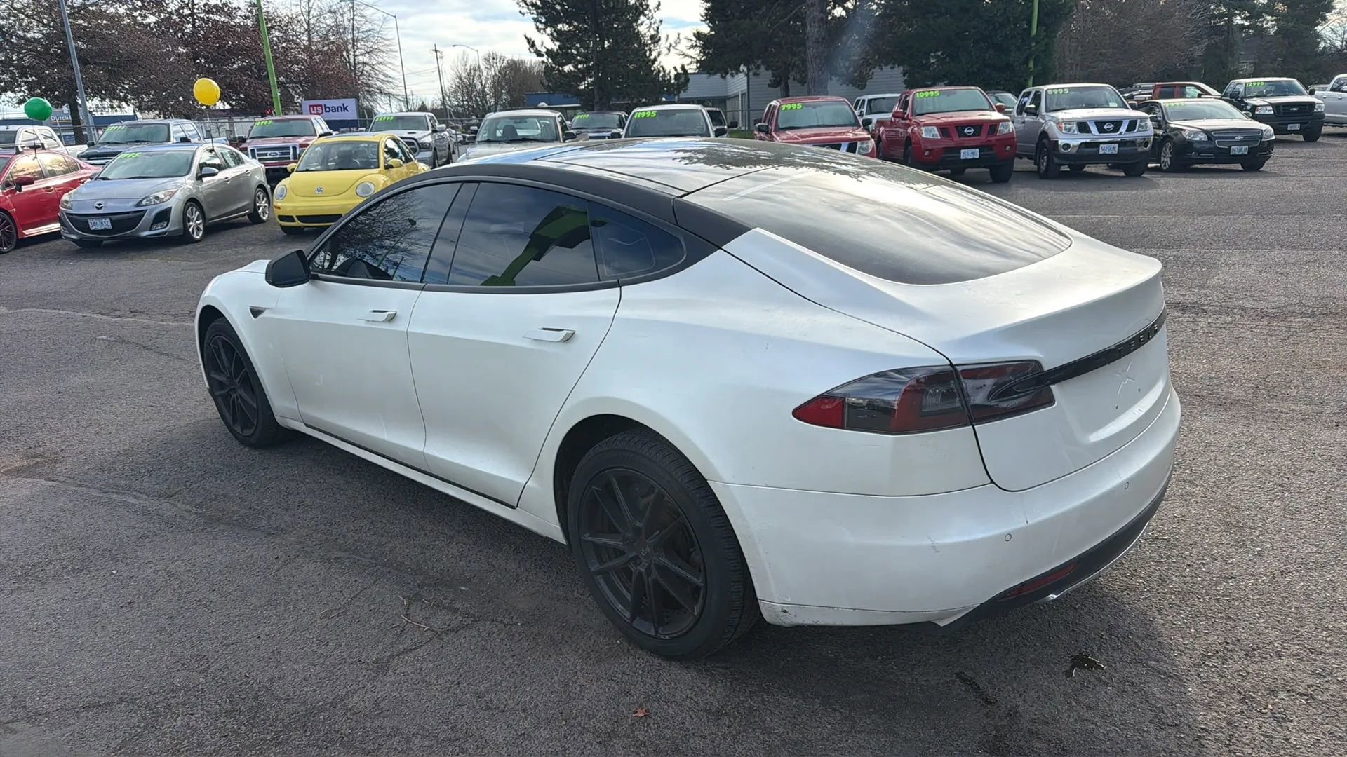 Used 2014 Tesla Model S 60 image 5