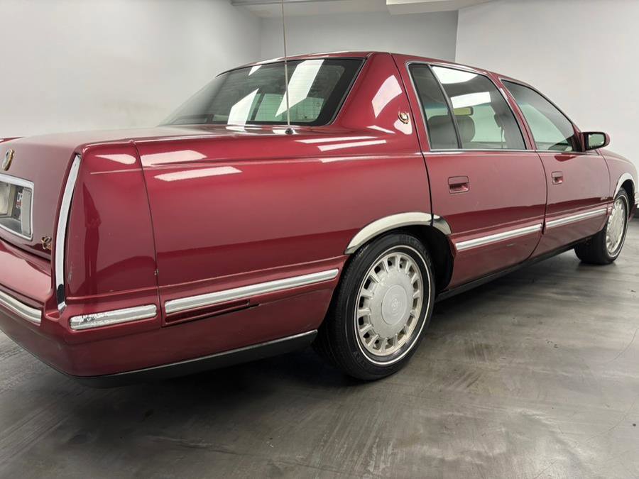 Used 1997 Cadillac De Ville Sedan w/ Comfort/Convenience Pkg image 19