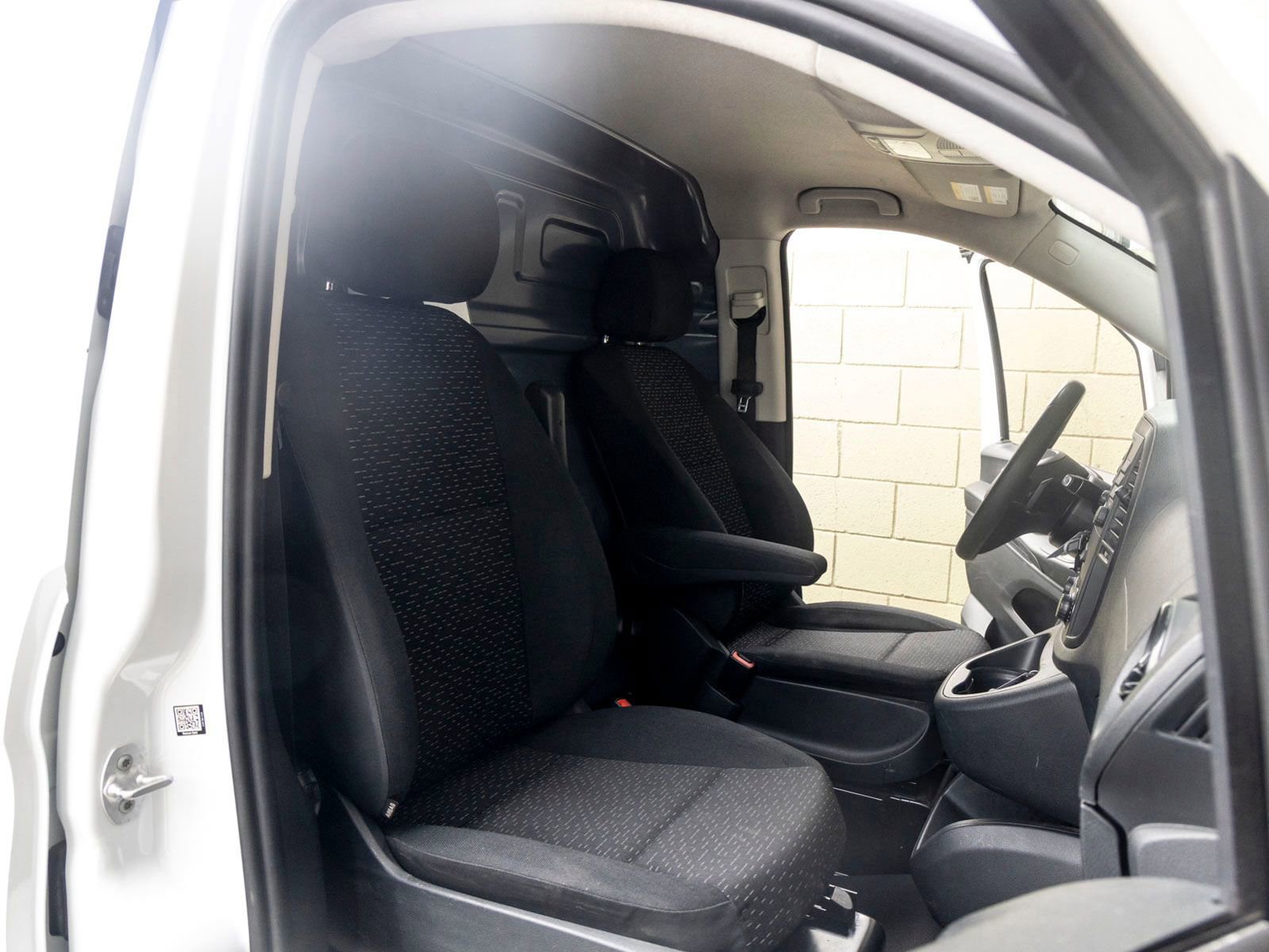 Used 2022 Mercedes-Benz Metris image 21