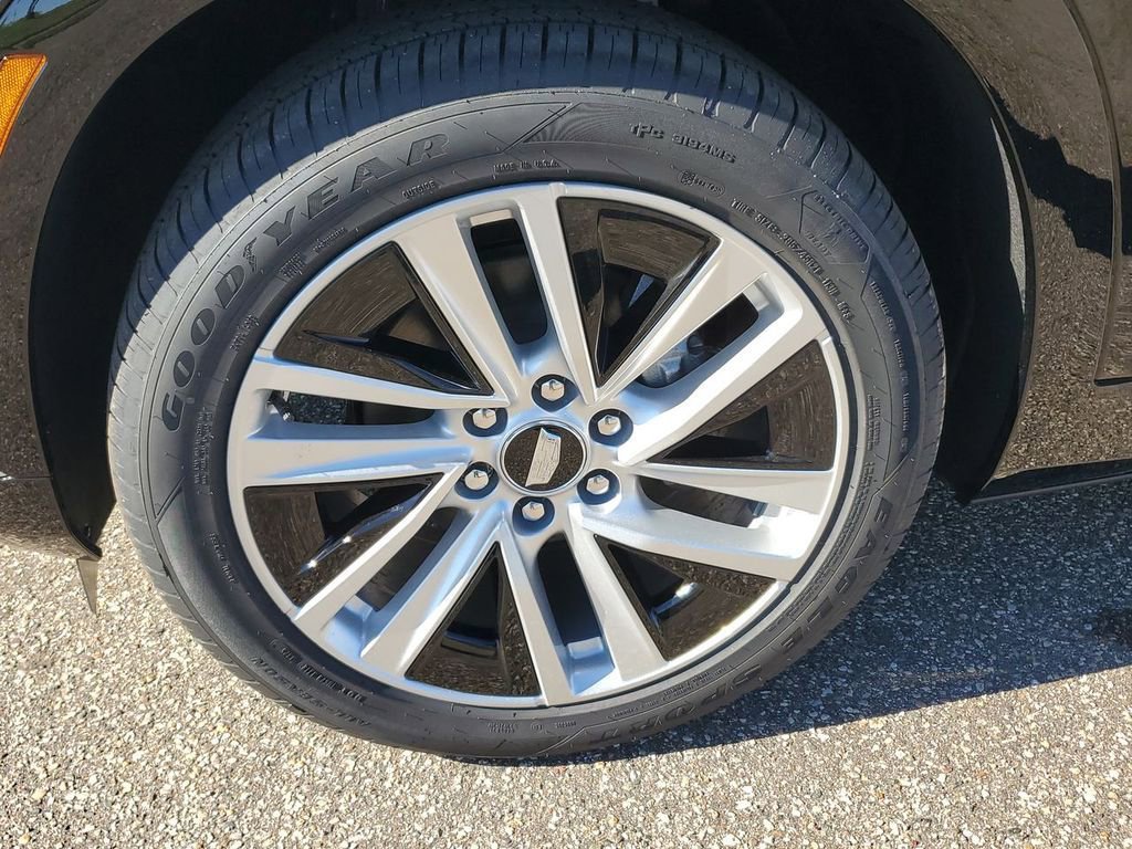 New 2026 Cadillac Vistiq Luxury image 34