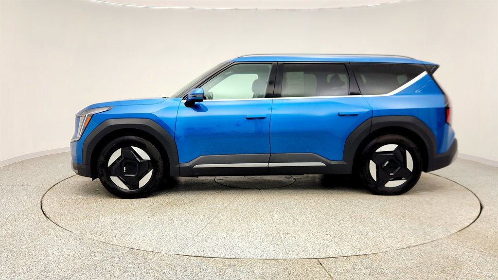 Used 2024 Kia EV9 Wind image 8