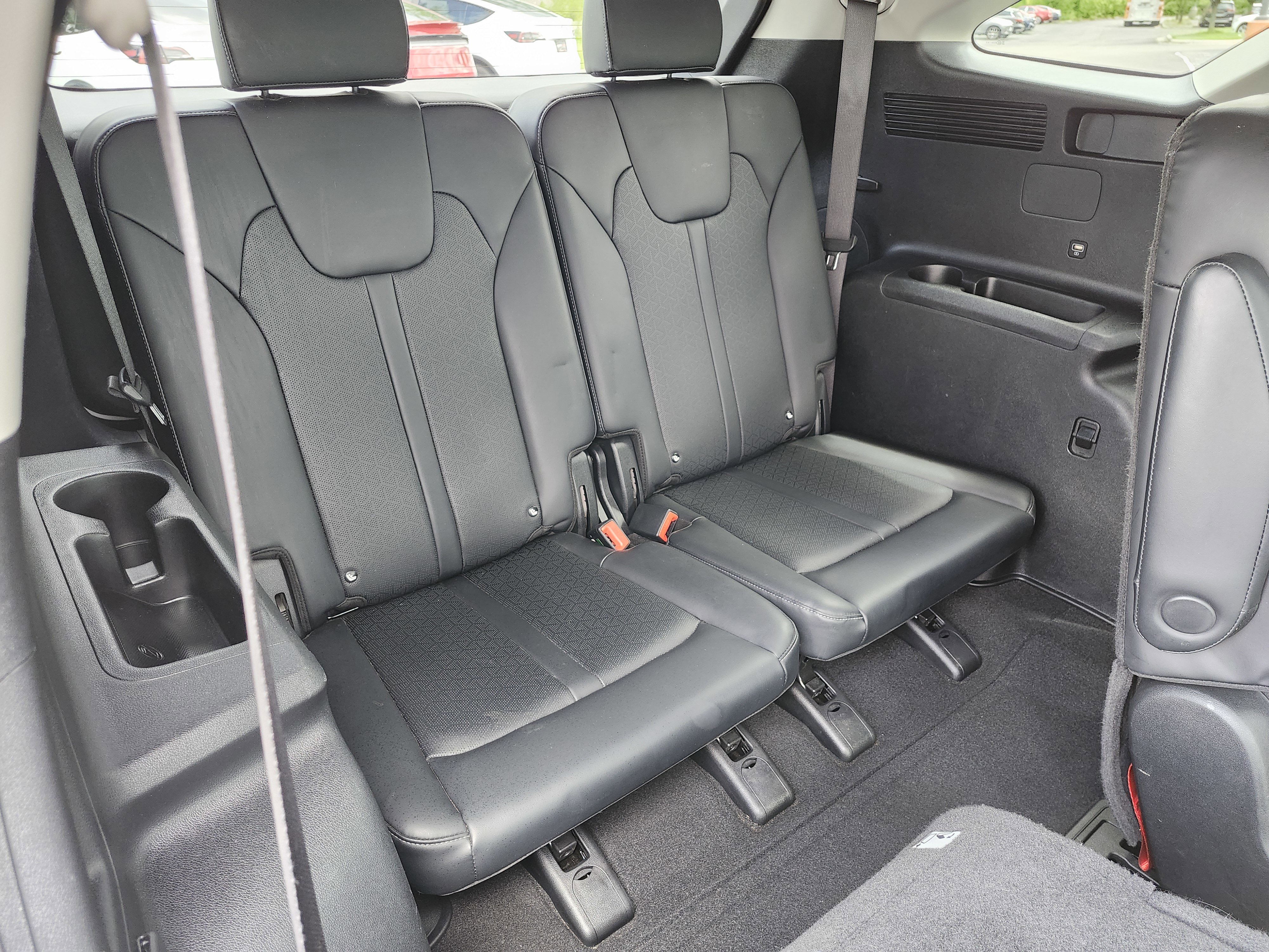Used 2022 Kia Sorento S FWD image 21