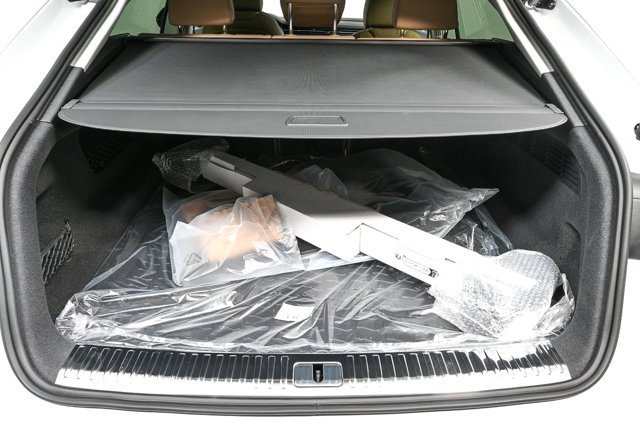 New 2025 Audi Q8 Premium image 28