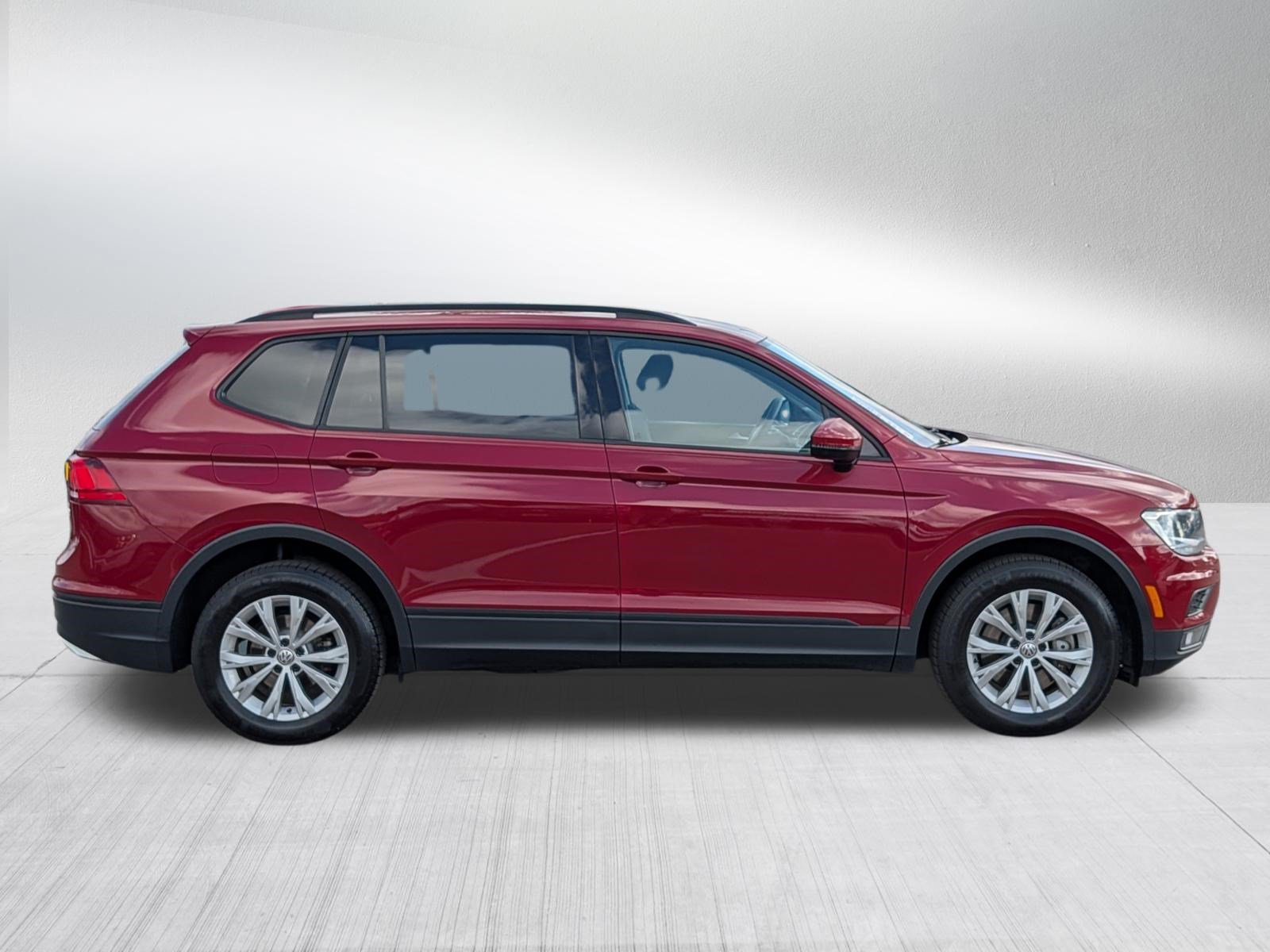Used 2018 Volkswagen Tiguan S AWD/4WD image 8
