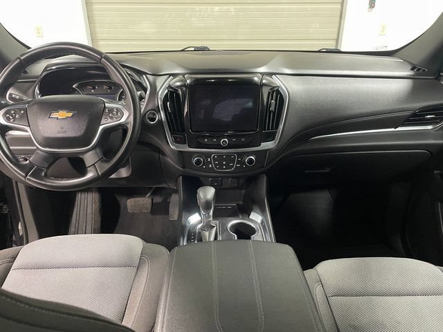 Used 2023 Chevrolet Traverse LT AWD/4WD image 13