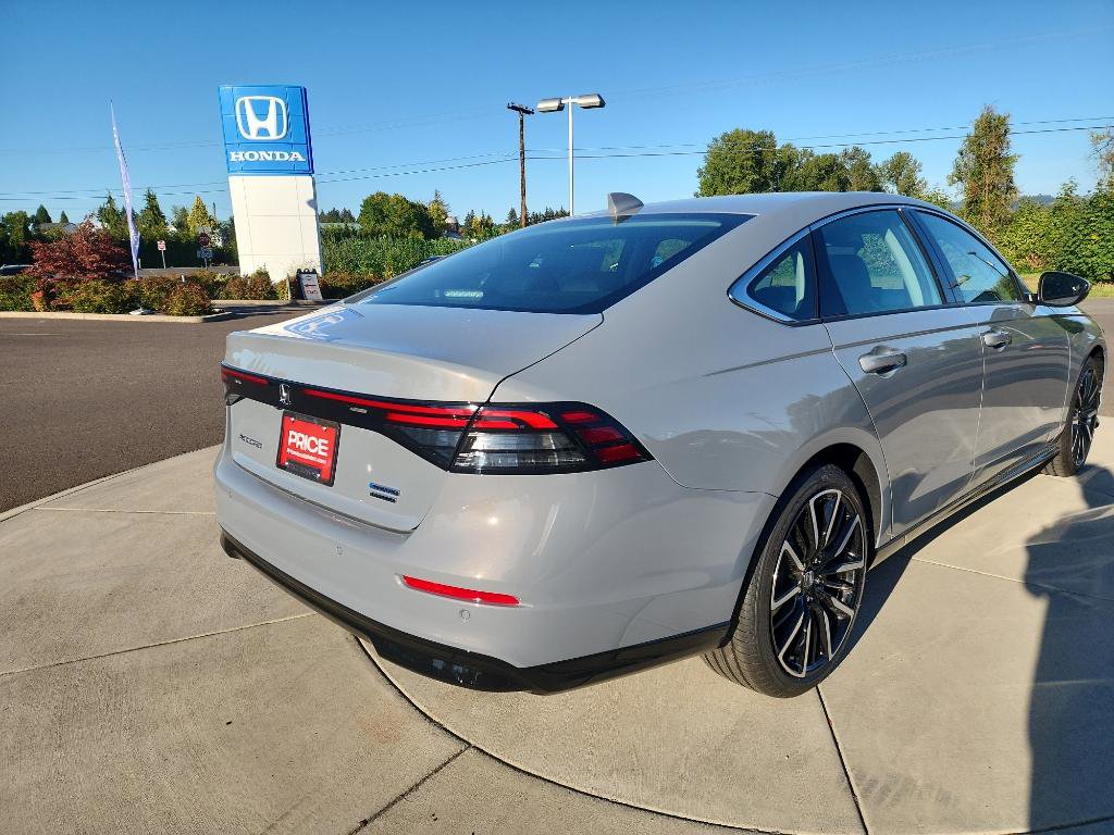 New 2024 Honda Accord Touring image 6