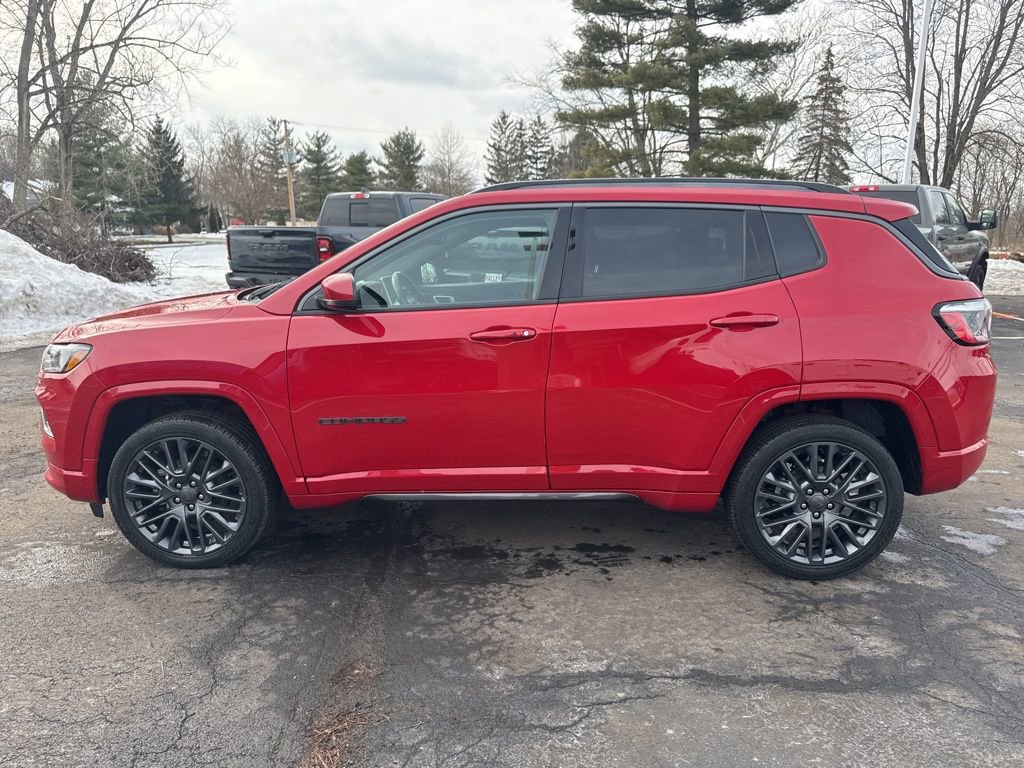 Used 2022 Jeep Compass Limited image 6