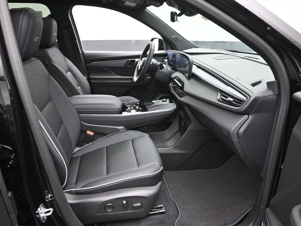 New 2026 Buick Enclave Sport Touring w/ Power Package image 7