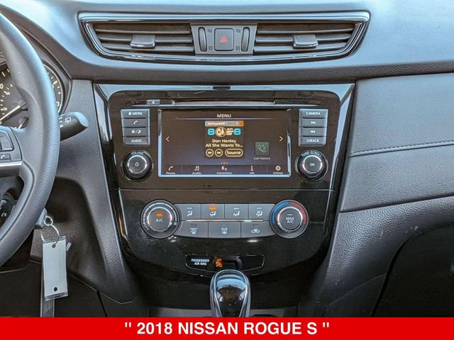 Used 2018 Nissan Rogue S AWD/4WD image 30