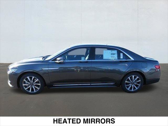 Used 2017 Lincoln Continental Premiere FWD image 4