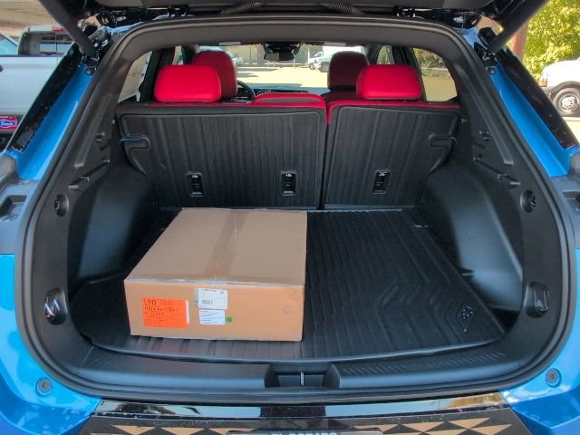 New 2026 Chevrolet Equinox EV RS FWD image 10