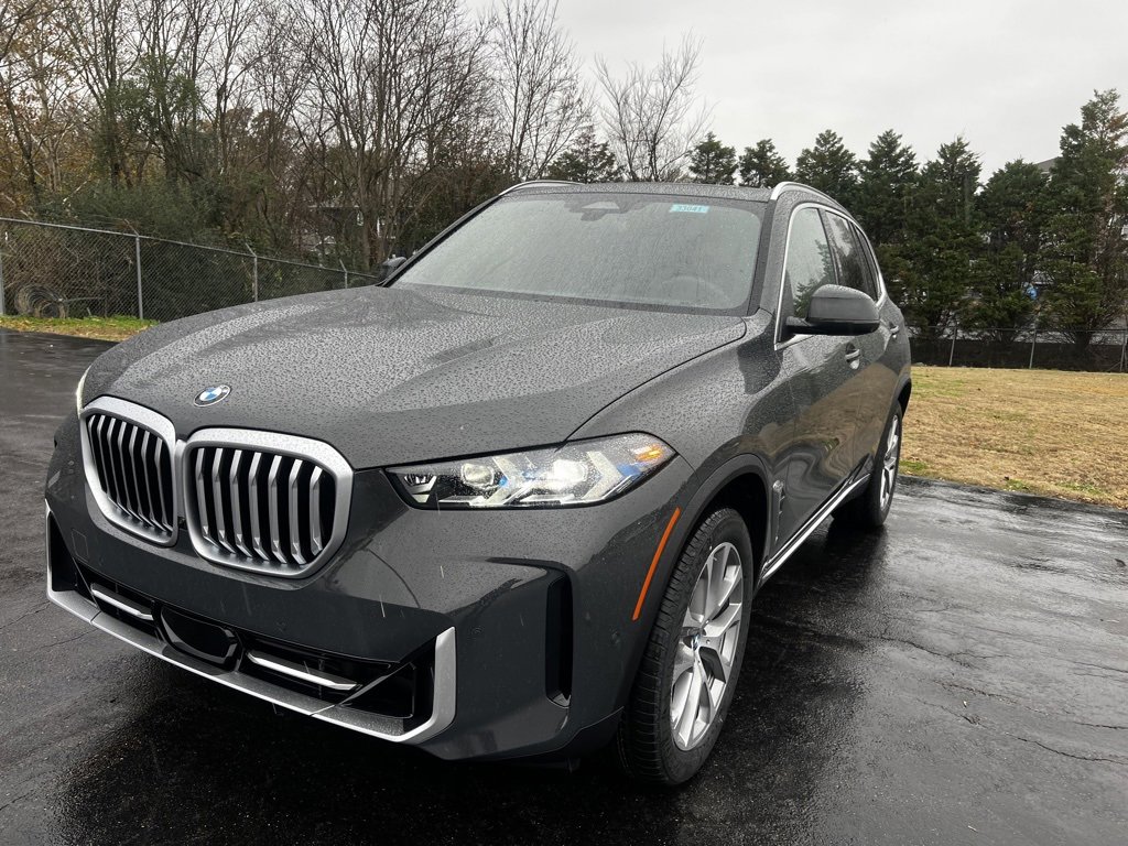 New 2026 BMW X5 xDrive40i w/ Premium Package