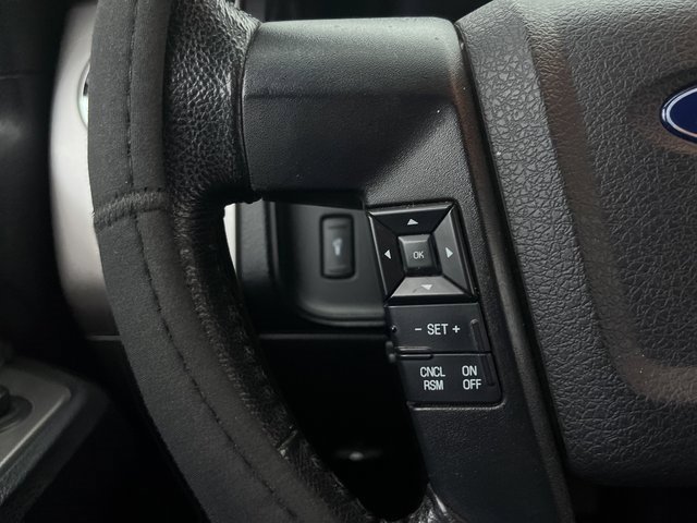 Used 2017 Ford Expedition XLT image 19