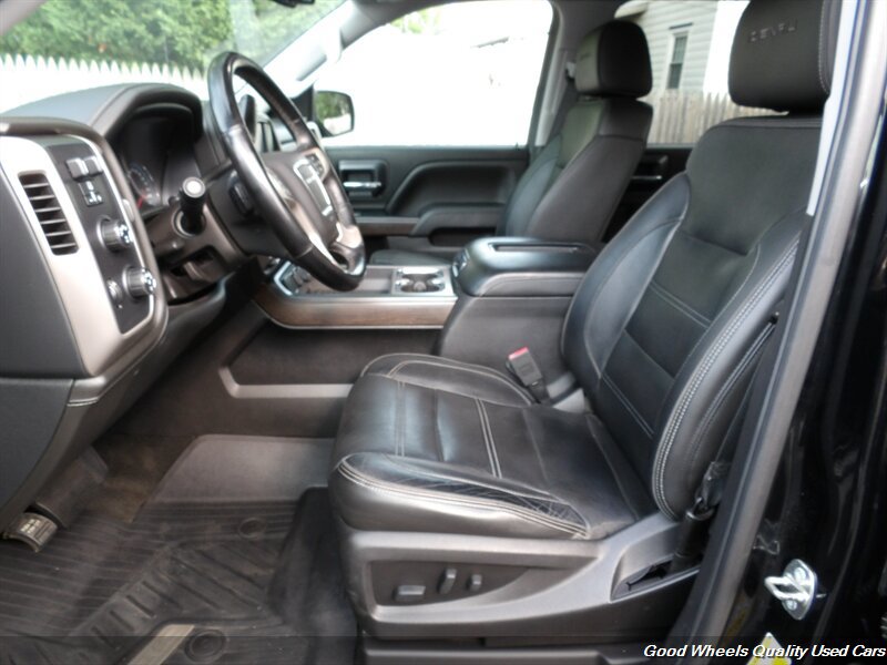 Used 2018 GMC Sierra 1500 Denali w/ Denali Ultimate Package AWD/4WD image 11
