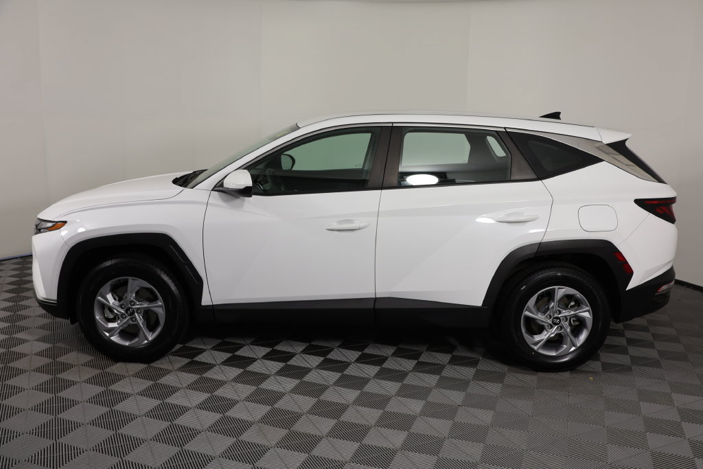 Used 2024 Hyundai Tucson SE AWD/4WD image 5