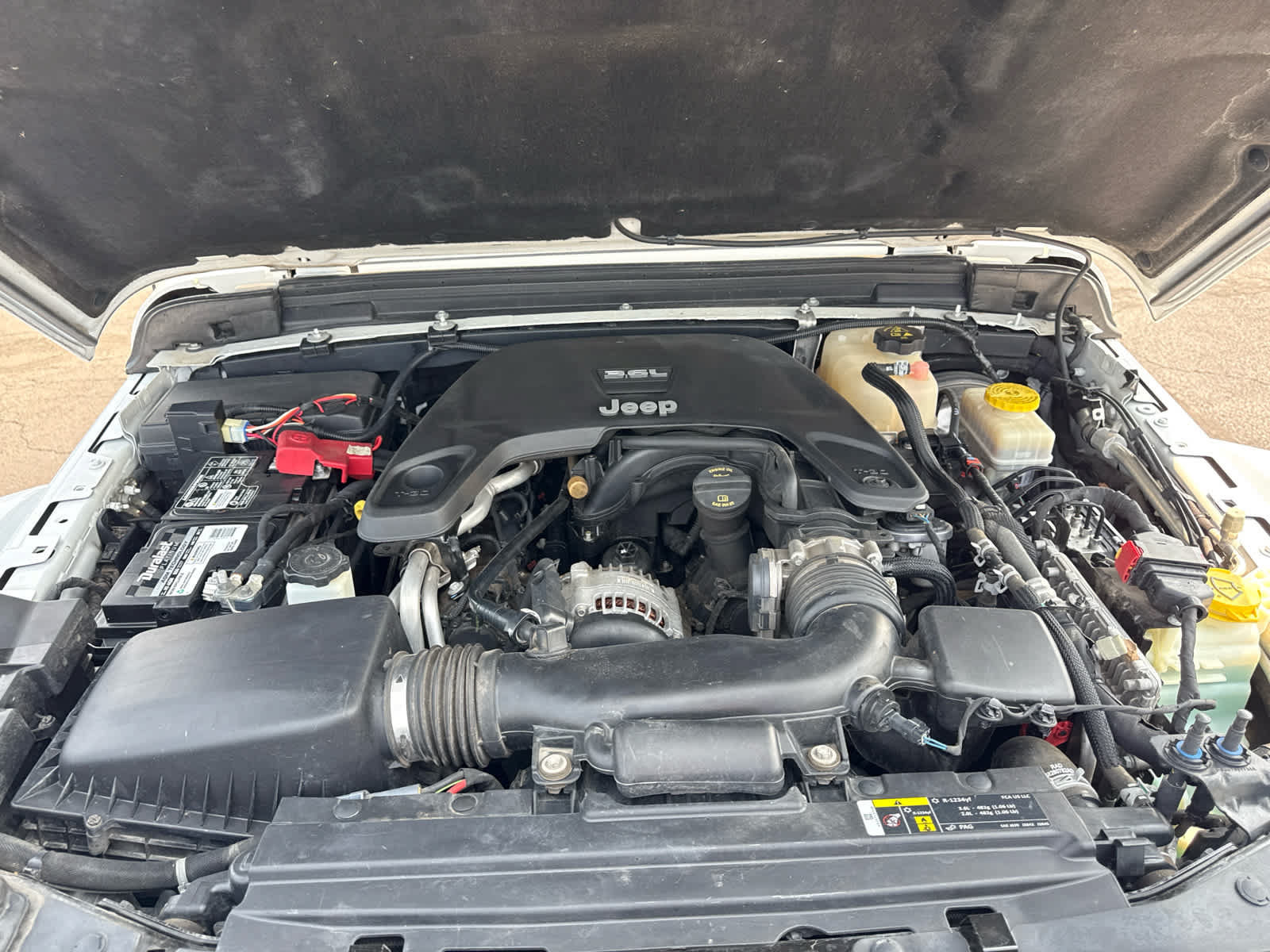 Used 2019 Jeep Wrangler Unlimited Rubicon AWD/4WD image 22