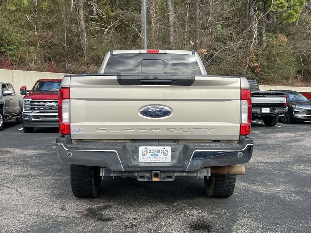 Used 2017 Ford F250 Lariat w/ Lariat Ultimate Package image 5