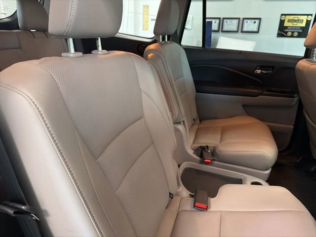 Used 2016 Honda Pilot Elite image 27