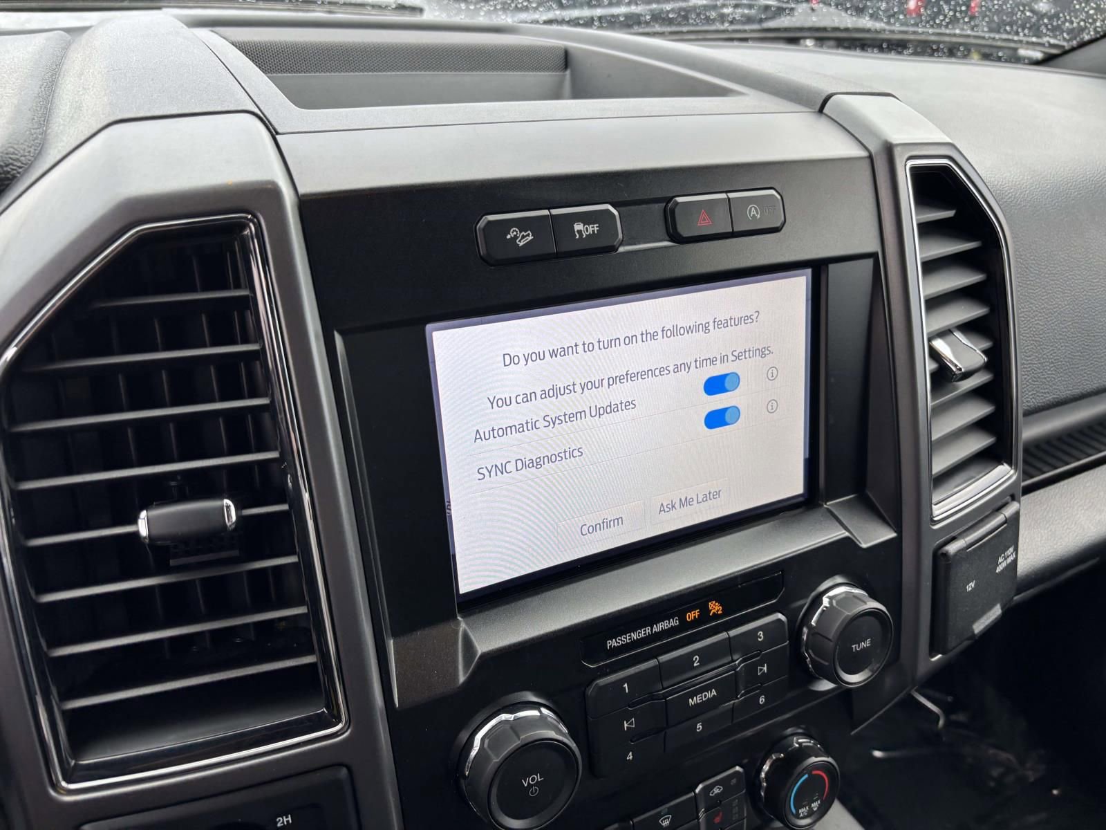 Certified 2019 Ford F150 XLT w/ Equipment Group 302A Luxury image 21