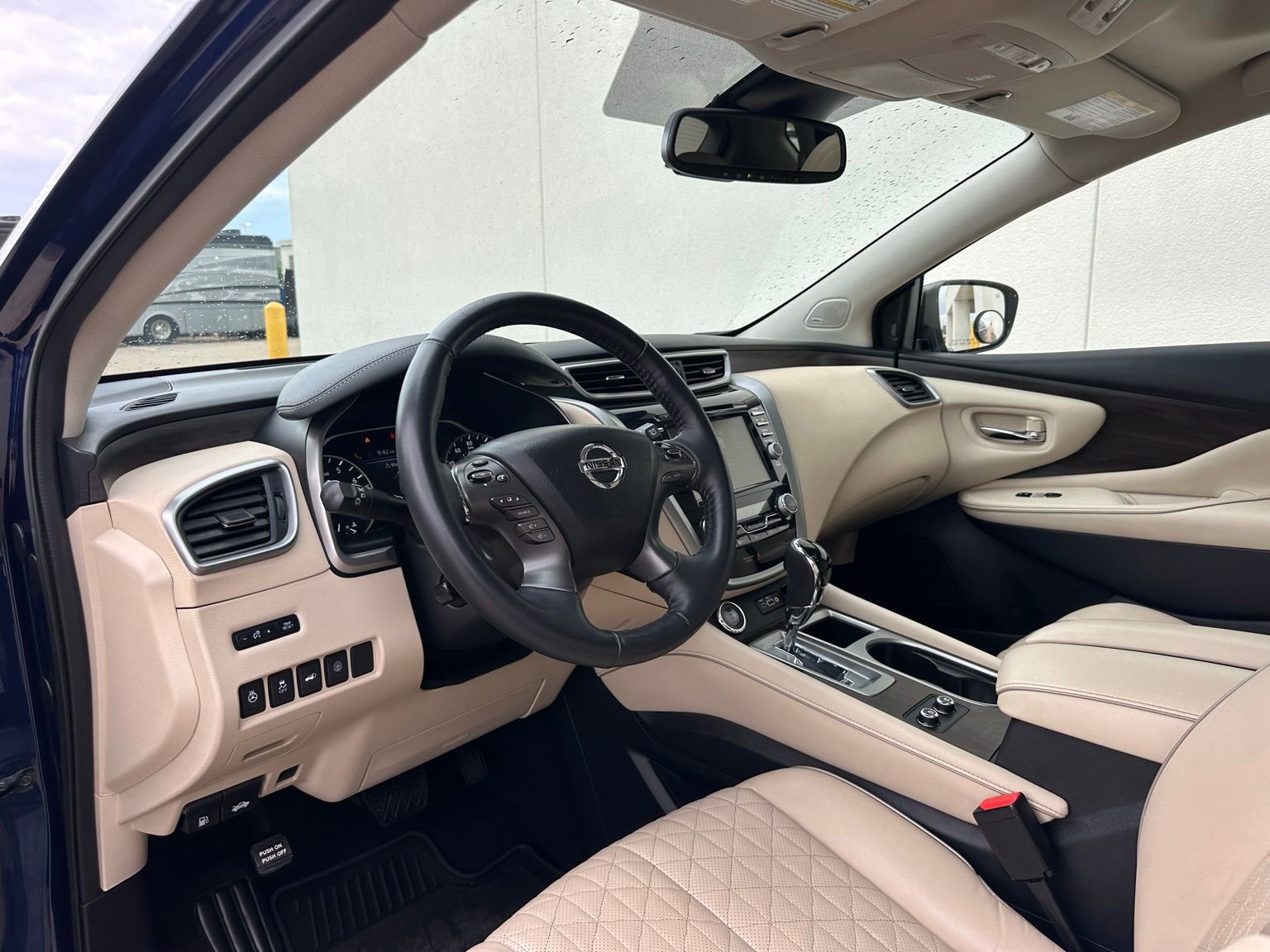 Used 2020 Nissan Murano Platinum FWD image 11