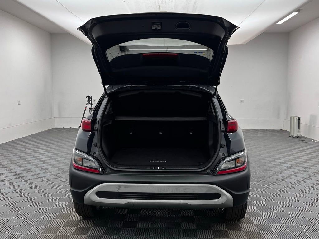 Used 2023 Hyundai Kona SEL w/ Cargo Package AWD/4WD image 10