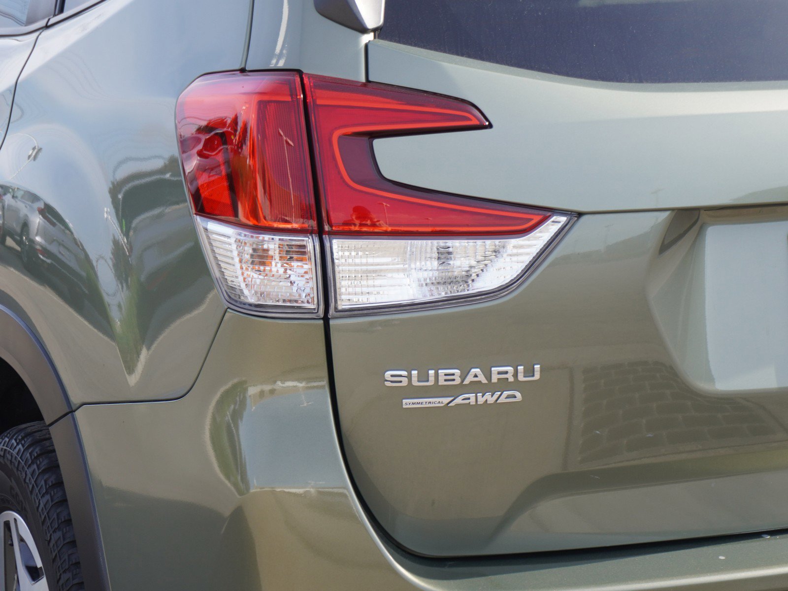 Used 2019 Subaru Forester Premium image 9