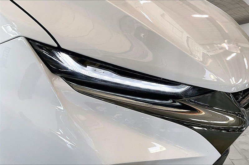 Used 2019 Chevrolet Blazer RS w/ Sun and Wheels Package FWD image 24