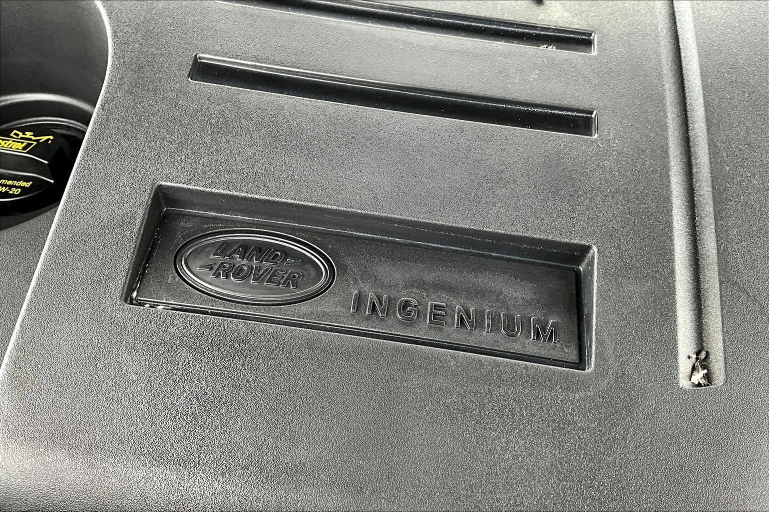 Used 2024 Land Rover Range Rover Sport SE image 32