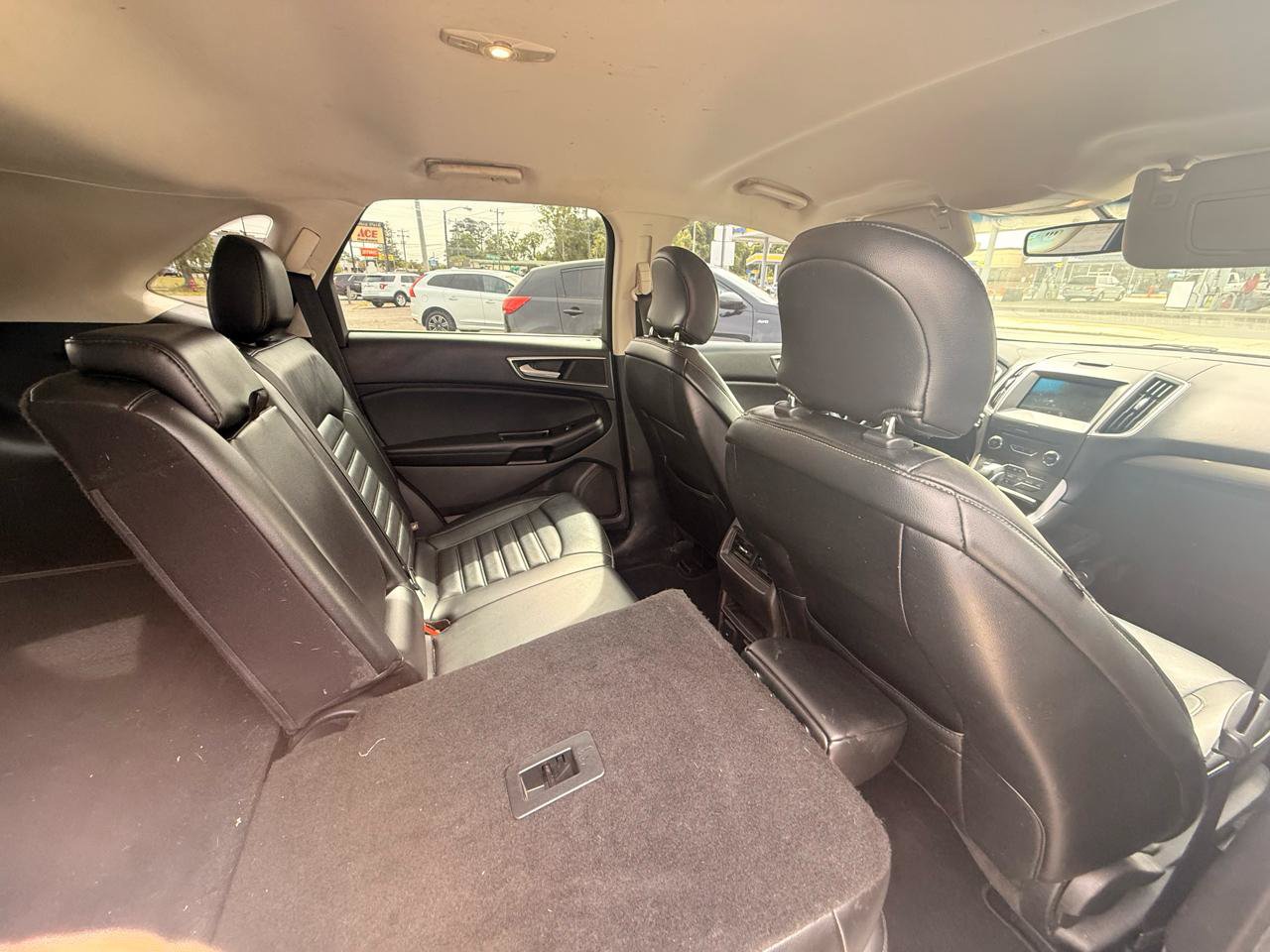 Used 2016 Ford Edge SEL w/ Equipment Group 201A FWD image 7