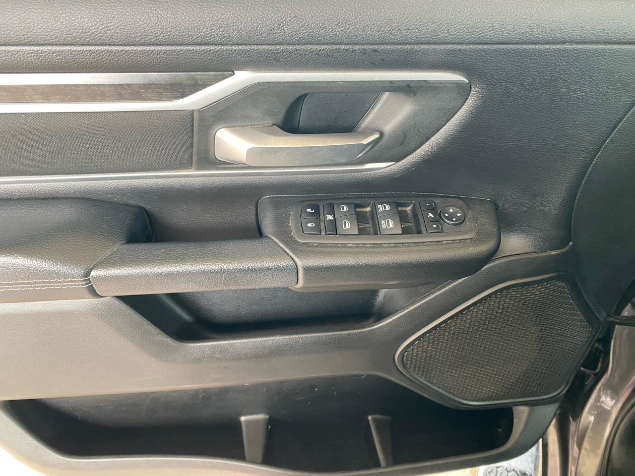 Used 2023 RAM 1500 Big Horn AWD/4WD image 10