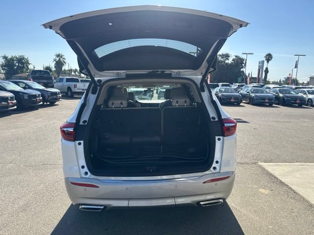 Used 2020 Buick Enclave Essence FWD image 5