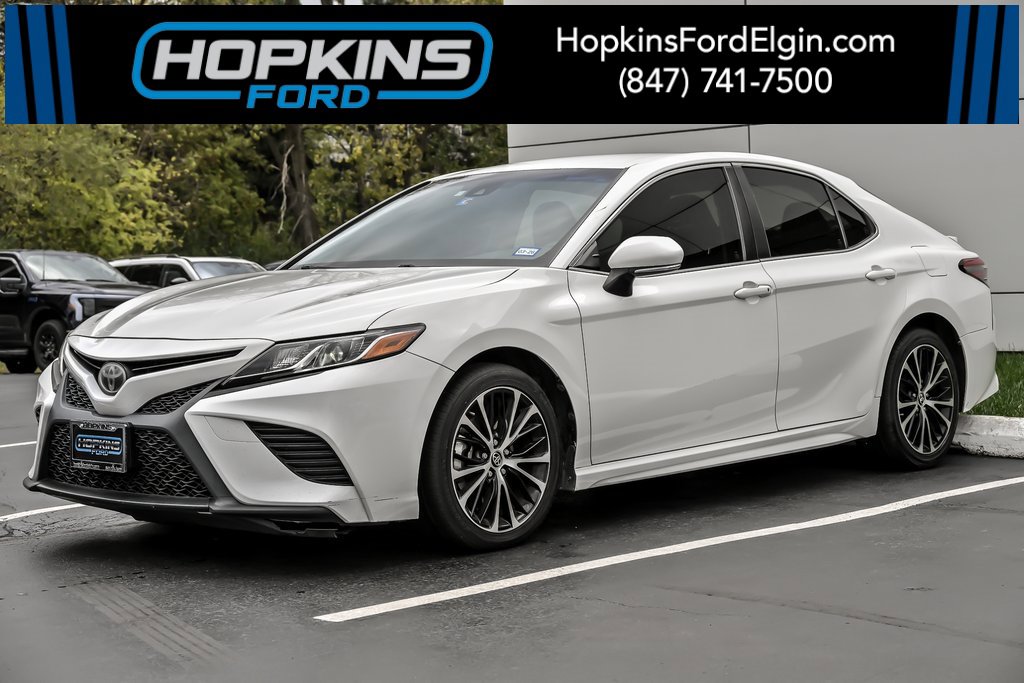 Used 2018 Toyota Camry SE