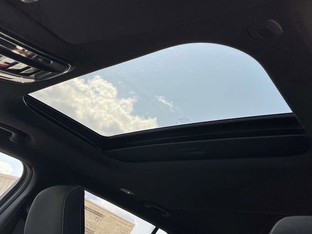 New 2025 Jeep Grand Cherokee L Laredo image 11