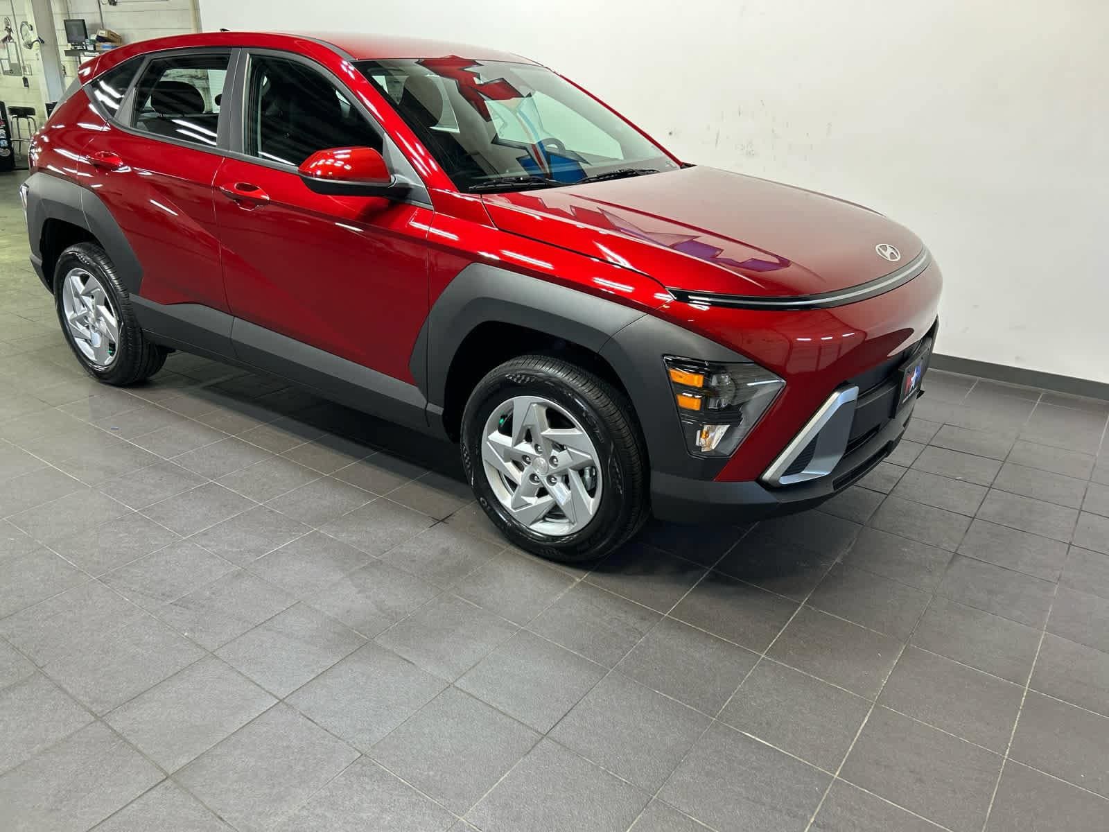 New 2027 Hyundai Kona SE AWD/4WD image 2