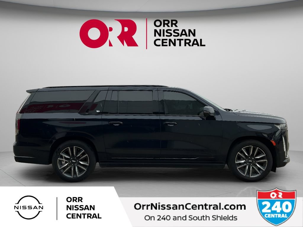 Used 2023 Cadillac Escalade ESV Sport w/ Touring Package AWD/4WD image 4