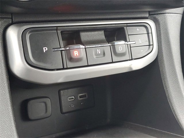 Certified 2023 GMC Acadia SLE image 30