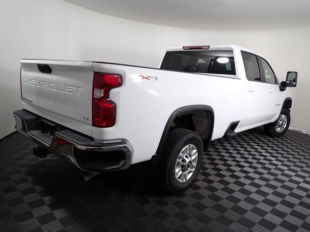 Used 2024 Chevrolet Silverado 2500 LT AWD/4WD image 18