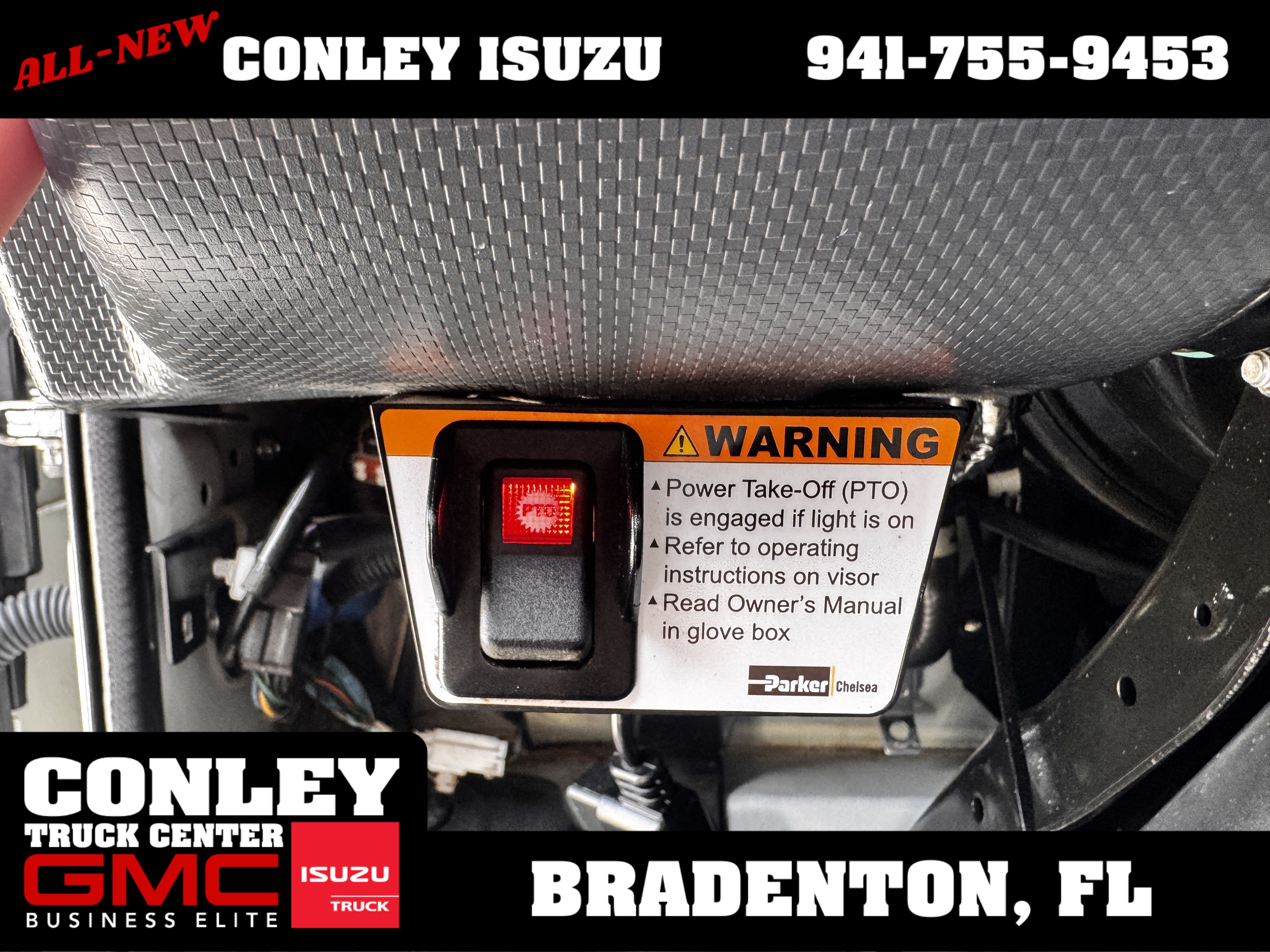 Used 2023 Isuzu NPR RWD image 16